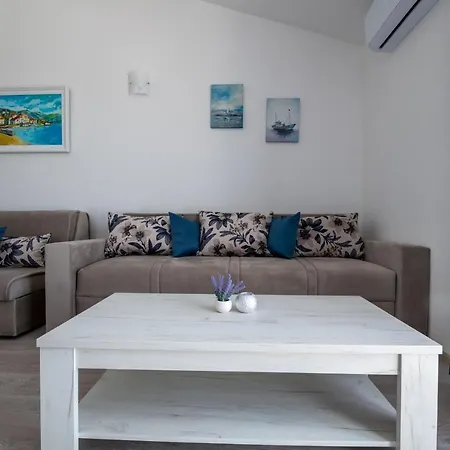 Mate Appartement Neum